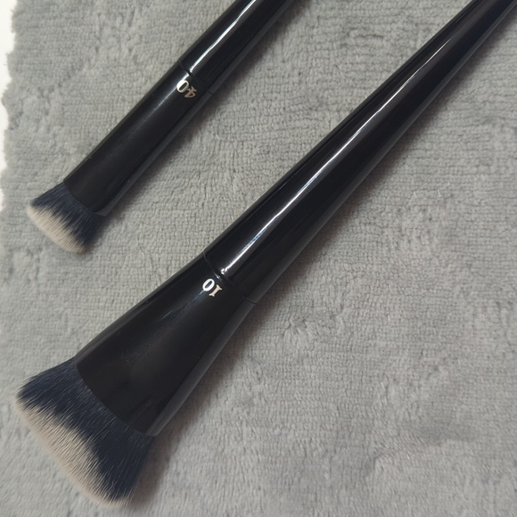 KVD Brush Set - Picture 2 of 2